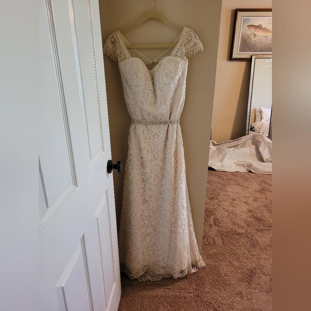 Size 16 wedding dress